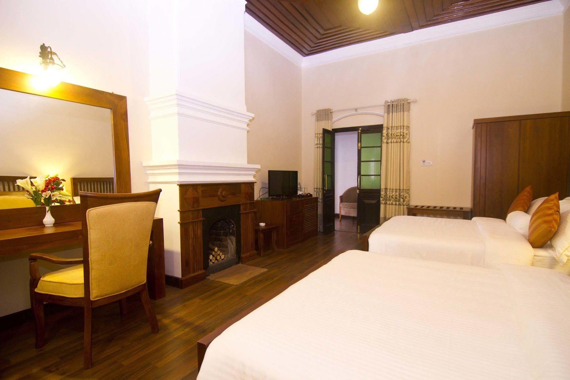 Serene Villa 努沃勒埃利耶 外观 照片